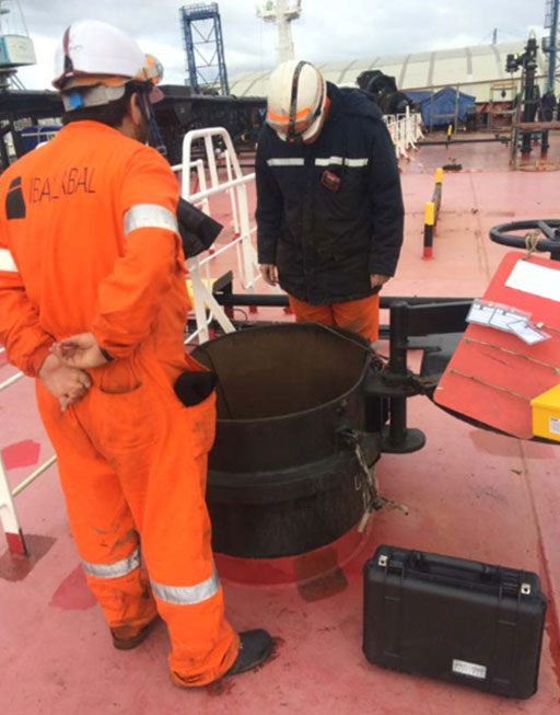 Pyplok fitting in steam heating coils for Repair of Oil Tanker Montesperanza, Navantia Repair Yard, Spain.