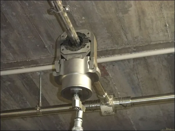 Pyplok® Crimper supporting on water mist piping in Madrid City Hall.